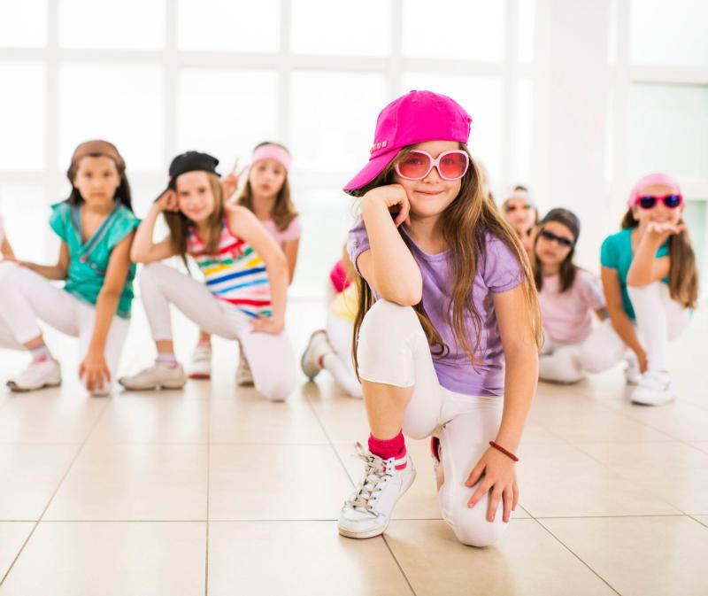 Let's Sport - Cours hebdomadaires Cours de danse | Funky dance présentation